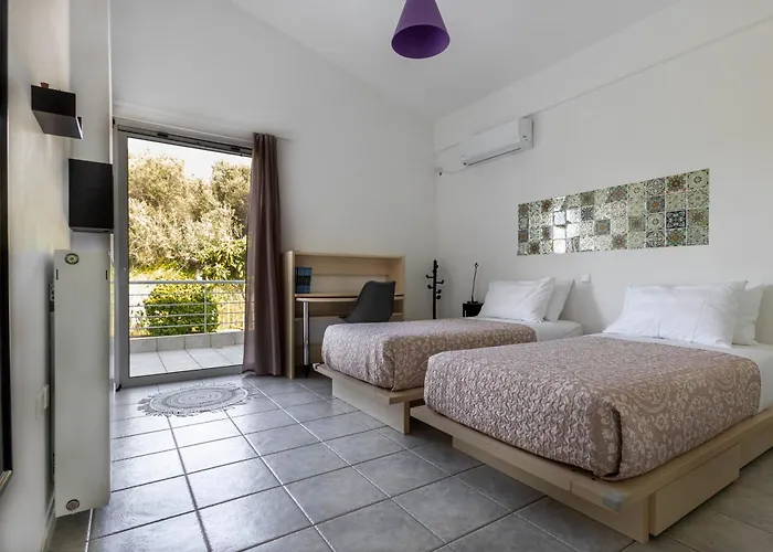 Olga's Country Andikálamos